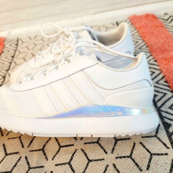 ADIDAS 2020 SL Andridge 'White Iridescent' Sneakers, sz 8 - Picture 6 of 13